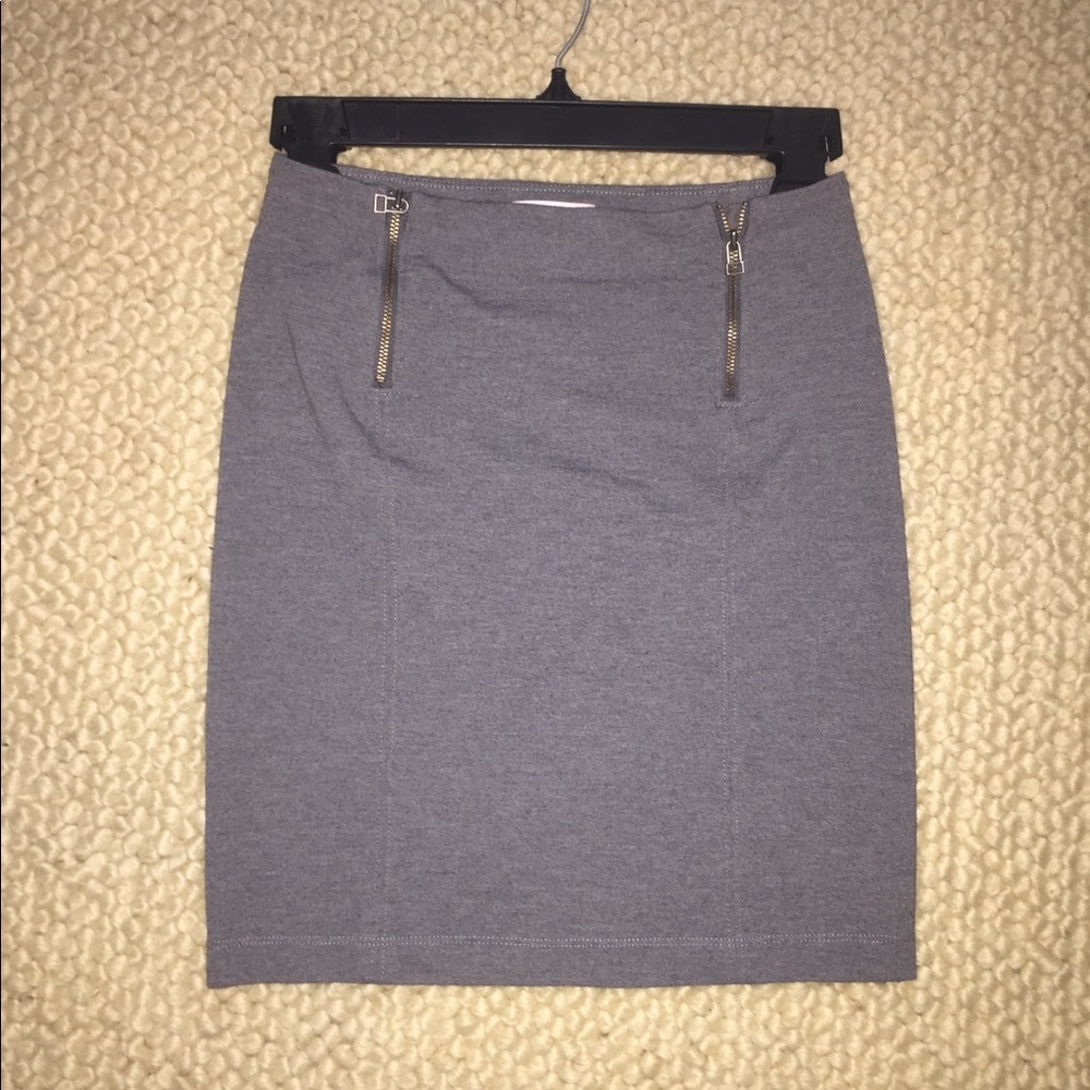 Cute Aritzia pencil skirt